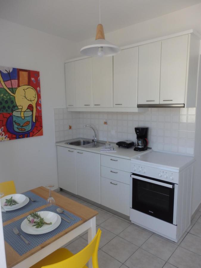 Coastal Apartment Christina 2 Makrýgialos Exterior foto